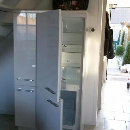 Semesterbostad Gemuetliches In Oudesluis Mit Terrasse, Grill Und Garten *