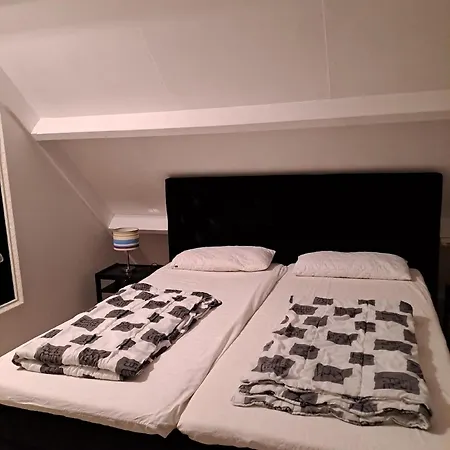 Gemuetliches In Oudesluis Mit Terrasse, Grill Und Garten Semesterbostad *